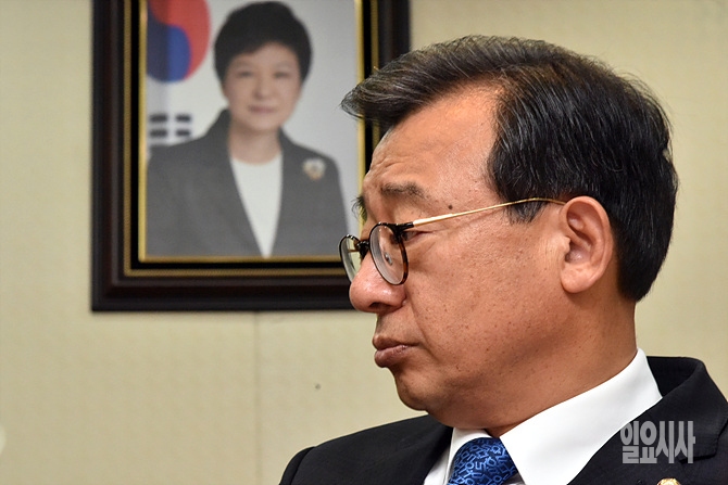 이정현 새누리당 대표