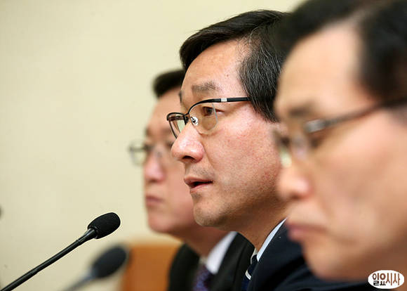 유정복 안전행정부장관