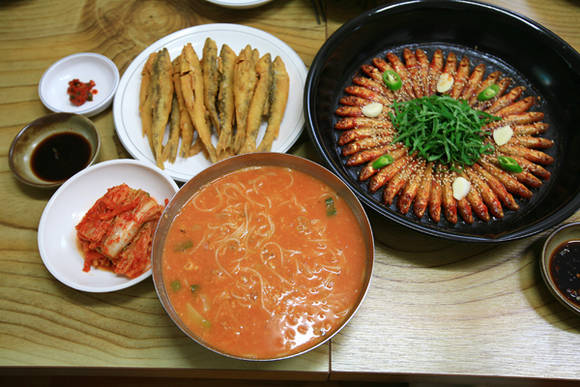 선광집의 생선국수와 도리뱅뱅이 생선튀김